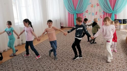 День танца